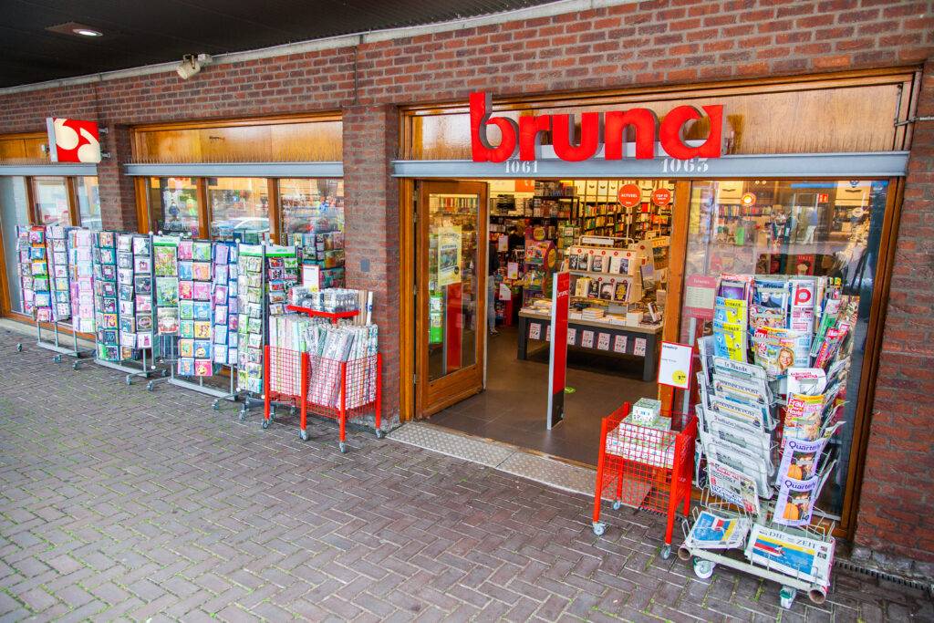 Ingang Bruna winkelcentrum Brazilië Amsterdam.